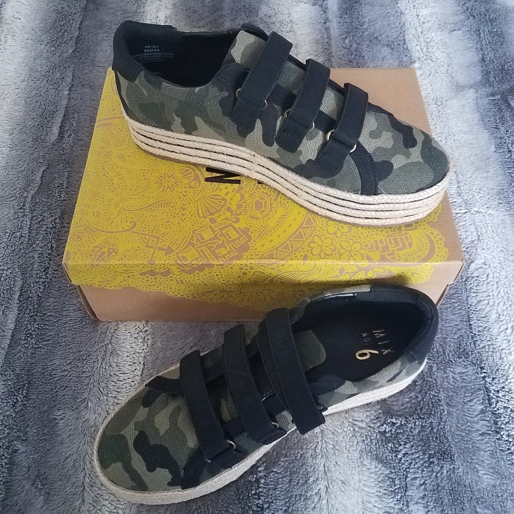Mix No. 6 Women's Camouflage Espadrille Platform Sneakers - Green/Black